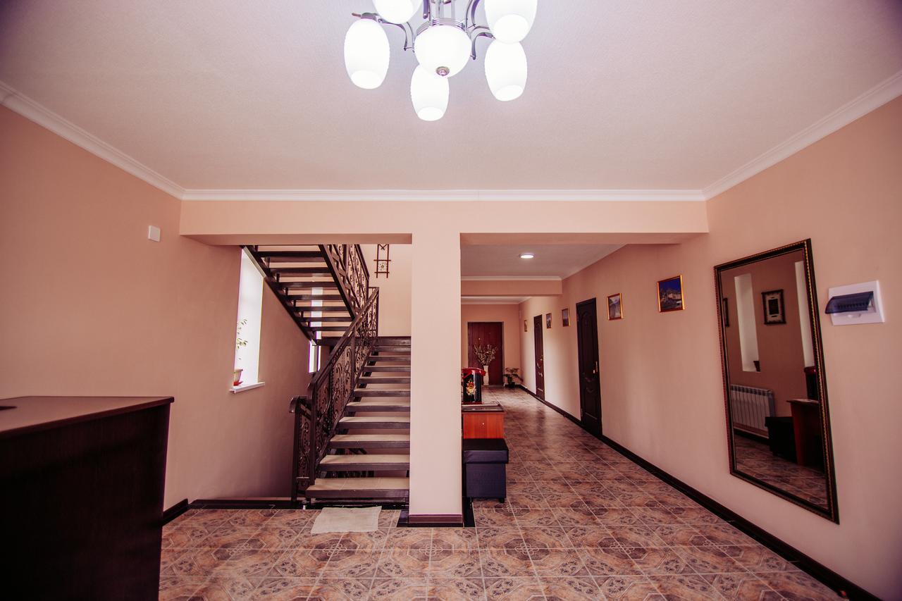 Asman Guest House Osh Exterior photo